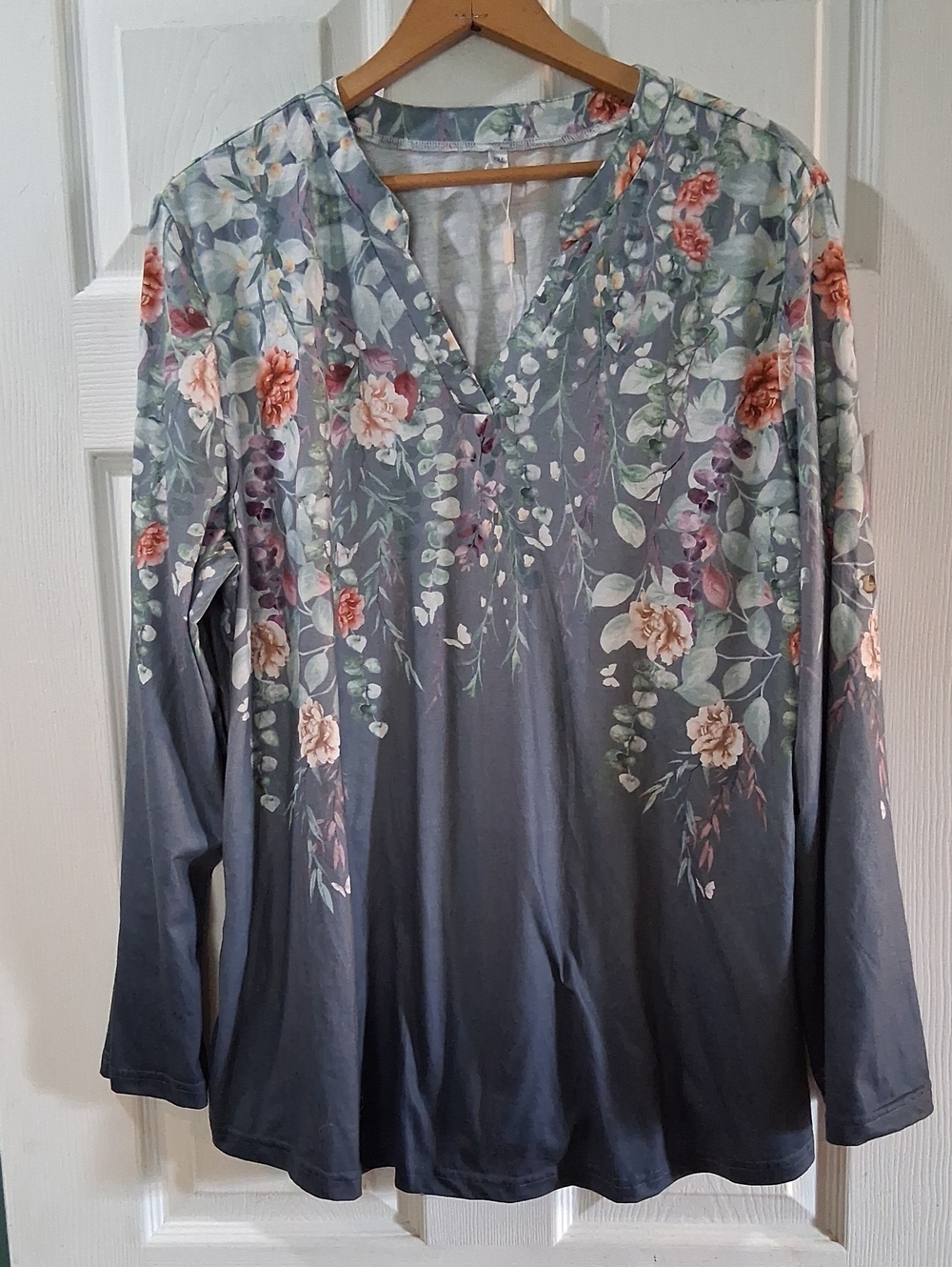 Floral V-Neck Long Sleeve Top in Dusty Blue